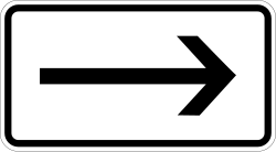 Richtung rechtsweisend unangebracht (Schild nicht in Stvo)